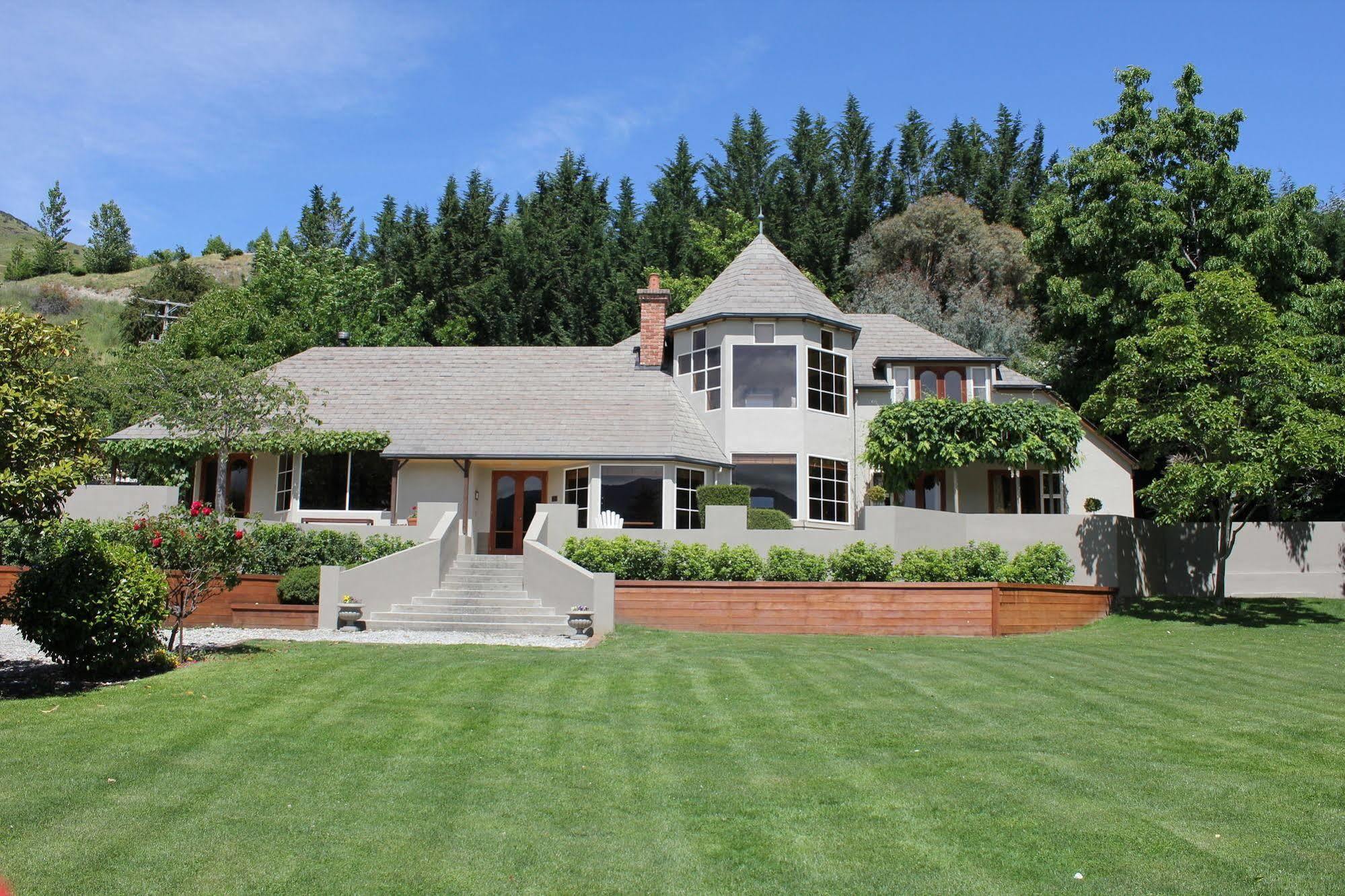 The Turret Boutique Accommodation Queenstown Exterior photo
